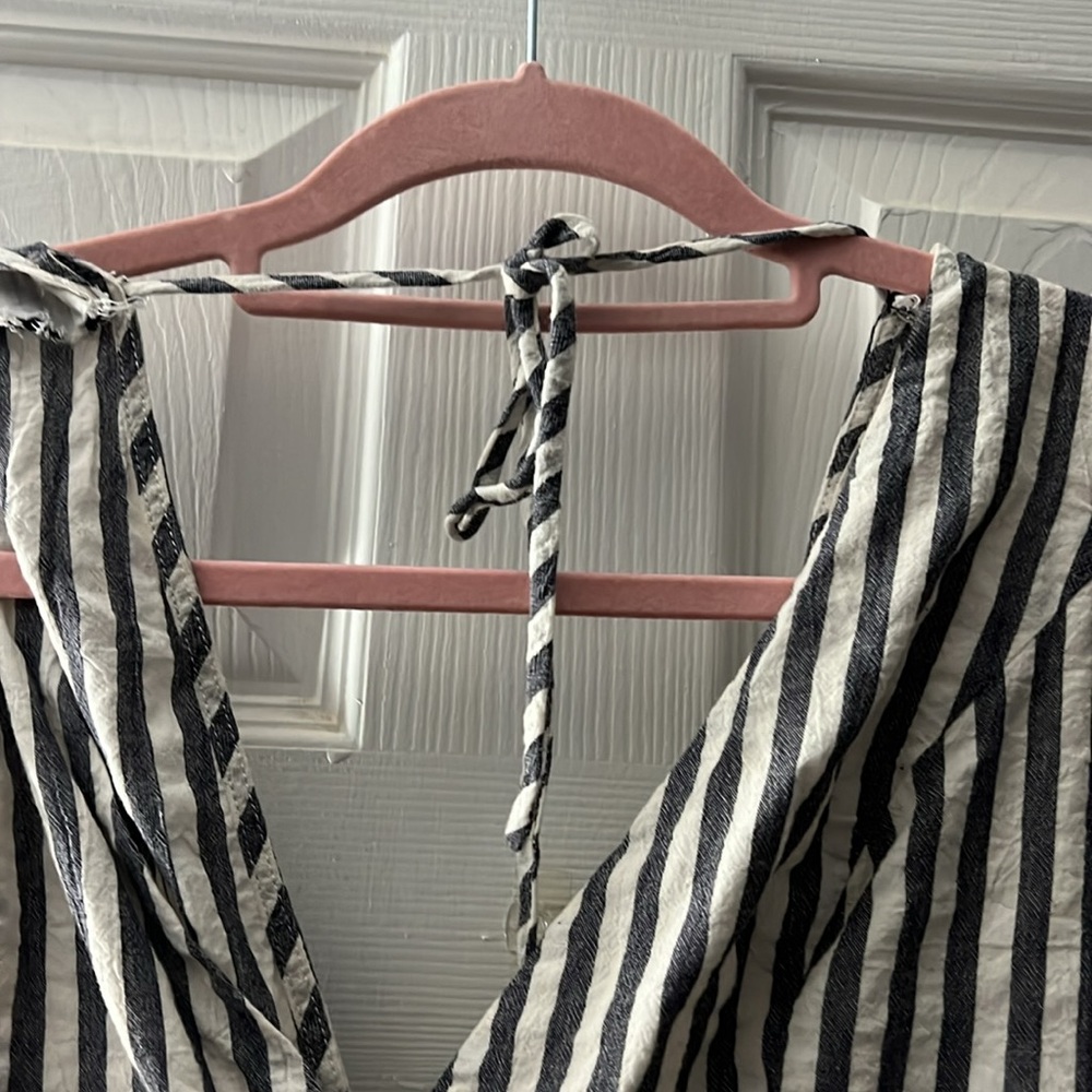 Dress - Picture 3 of 6